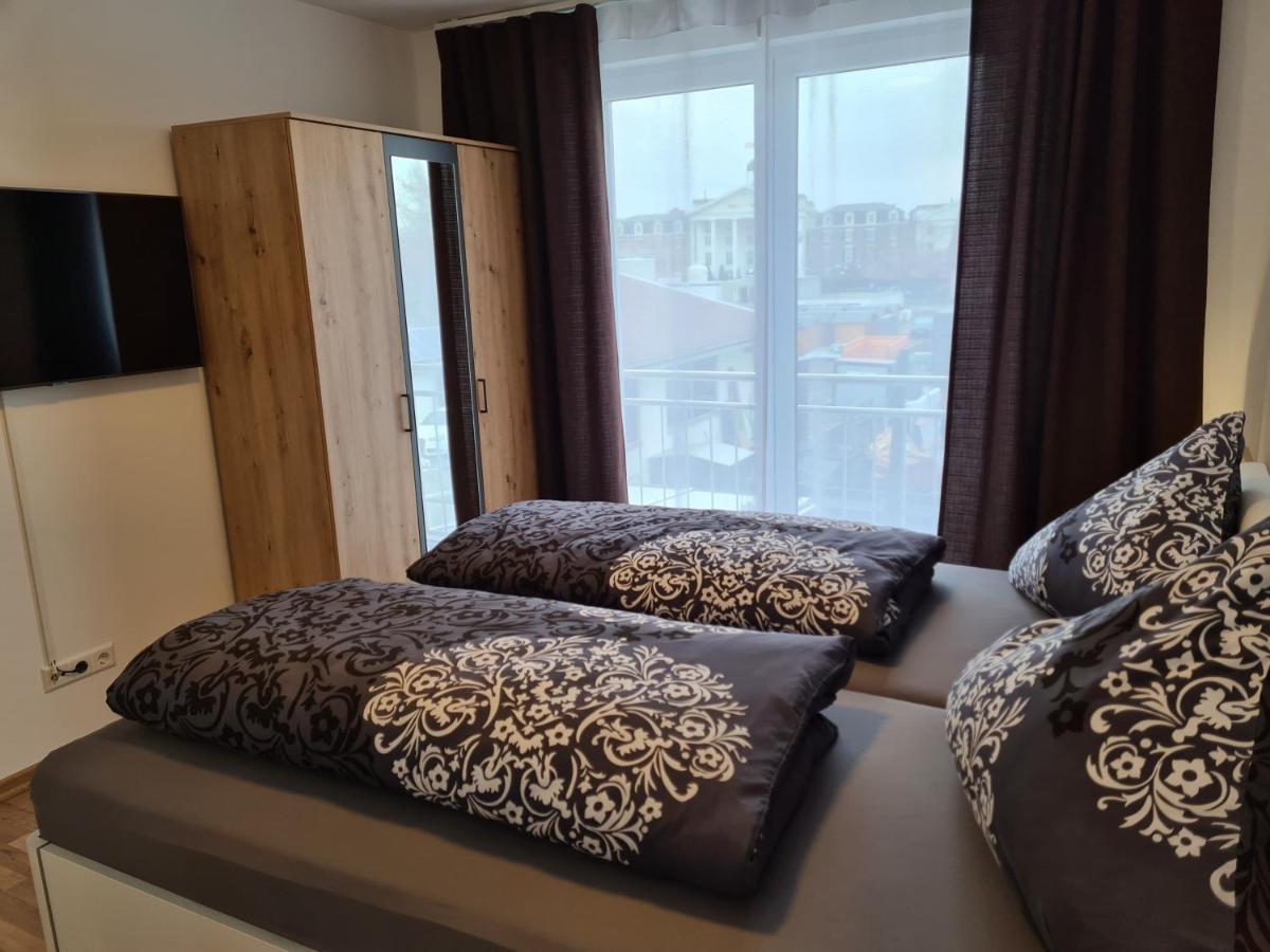 Kern Apartments Rust Bagian luar foto
