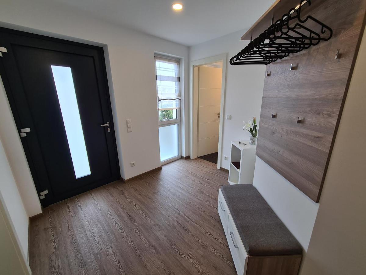 Kern Apartments Rust Bagian luar foto