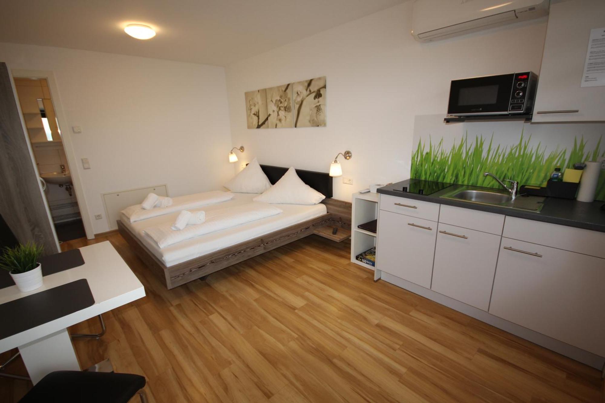 Kern Apartments Rust Bagian luar foto