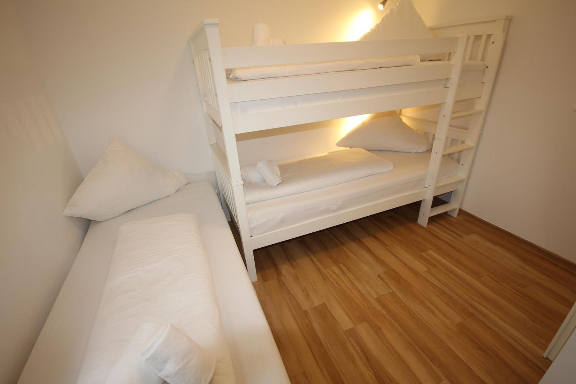 Kern Apartments Rust Bagian luar foto