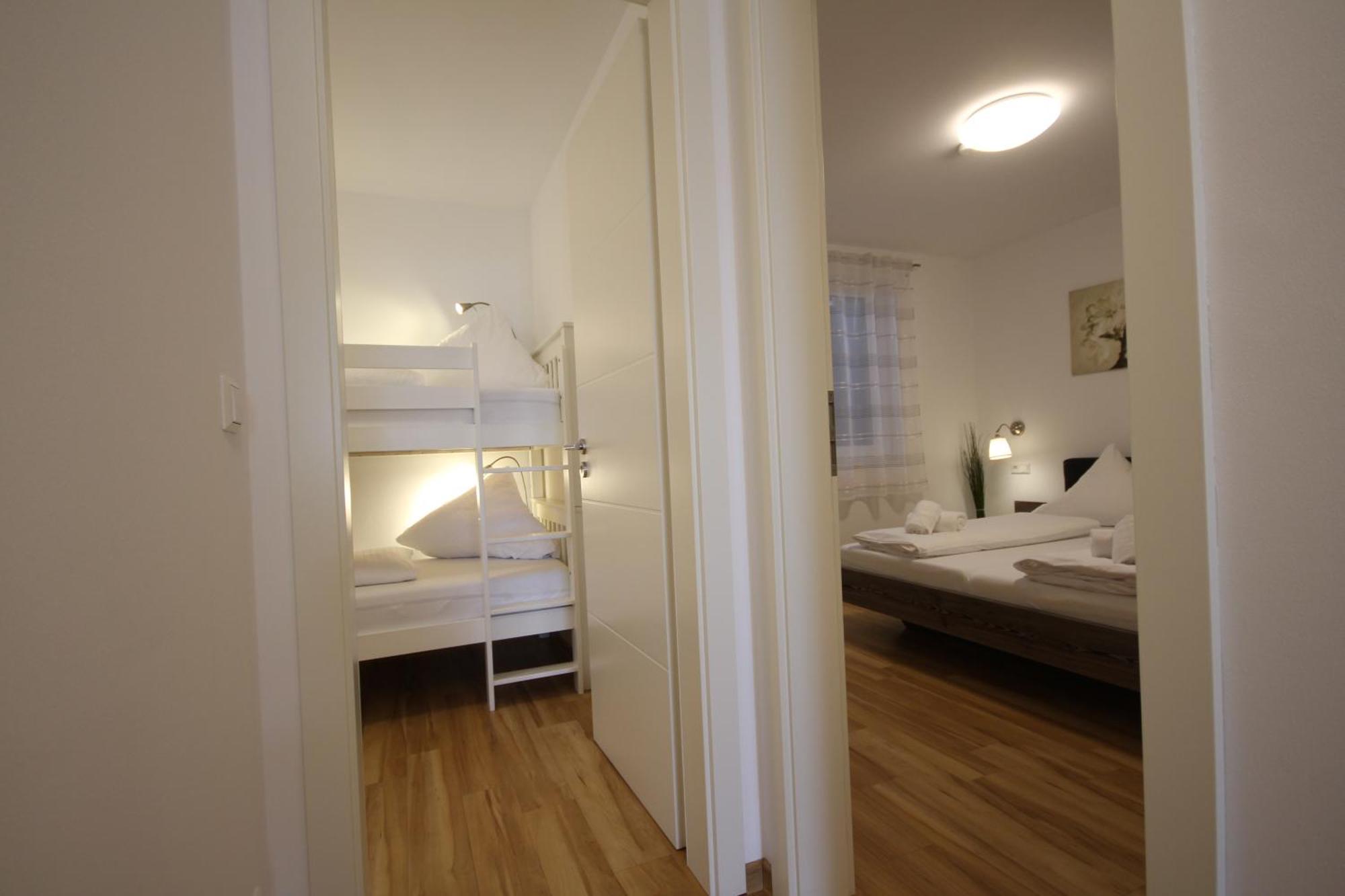 Kern Apartments Rust Bagian luar foto