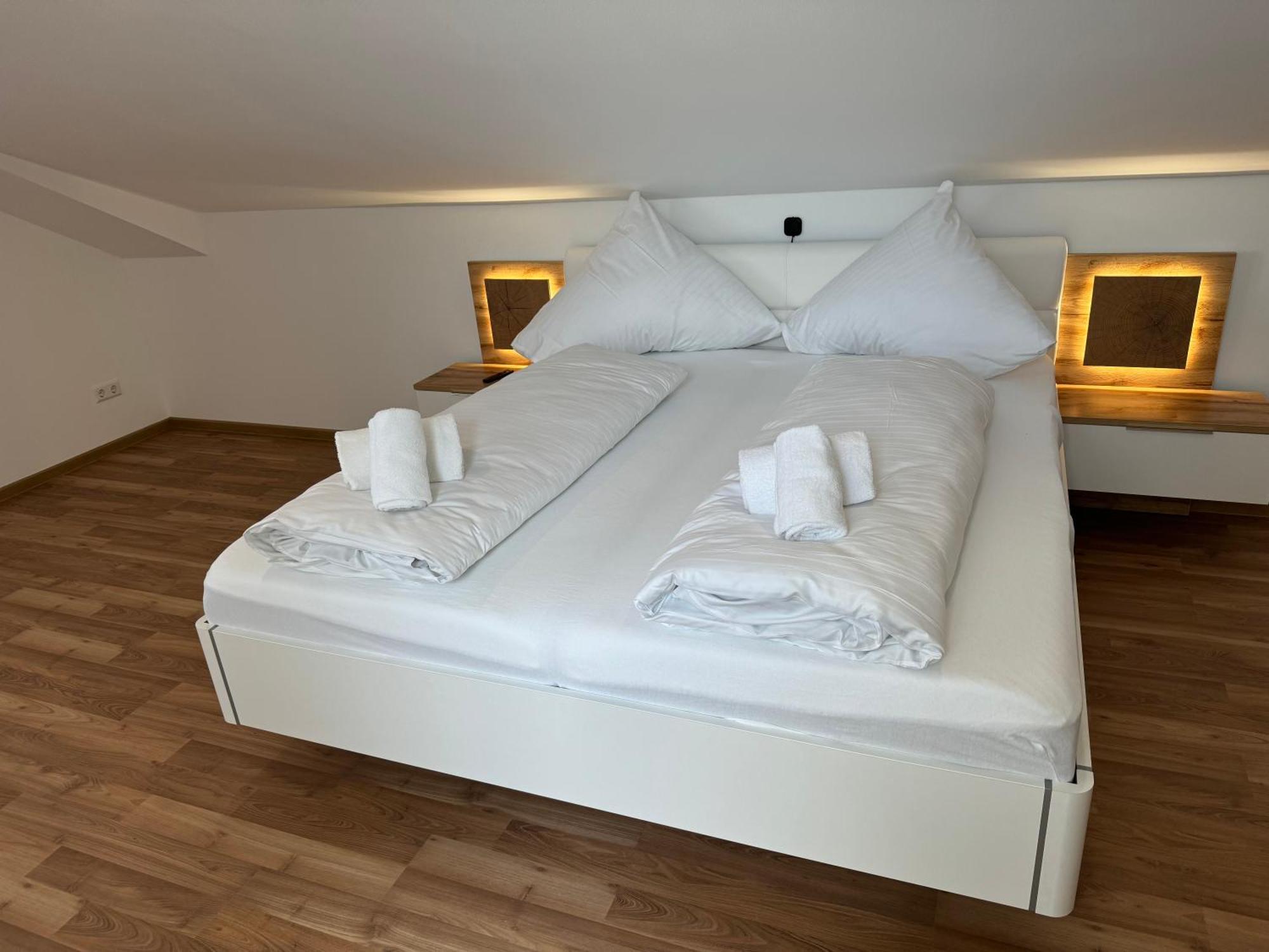 Kern Apartments Rust Bagian luar foto