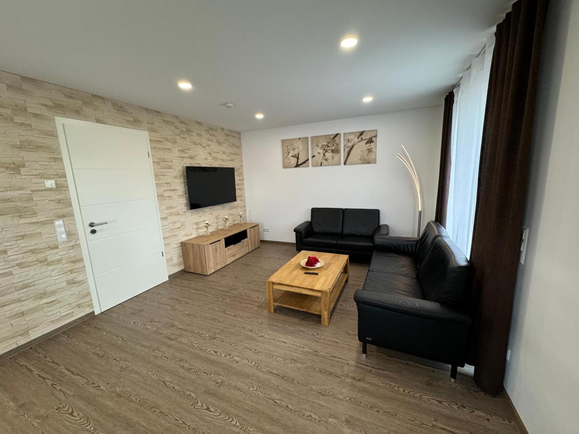Kern Apartments Rust Bagian luar foto