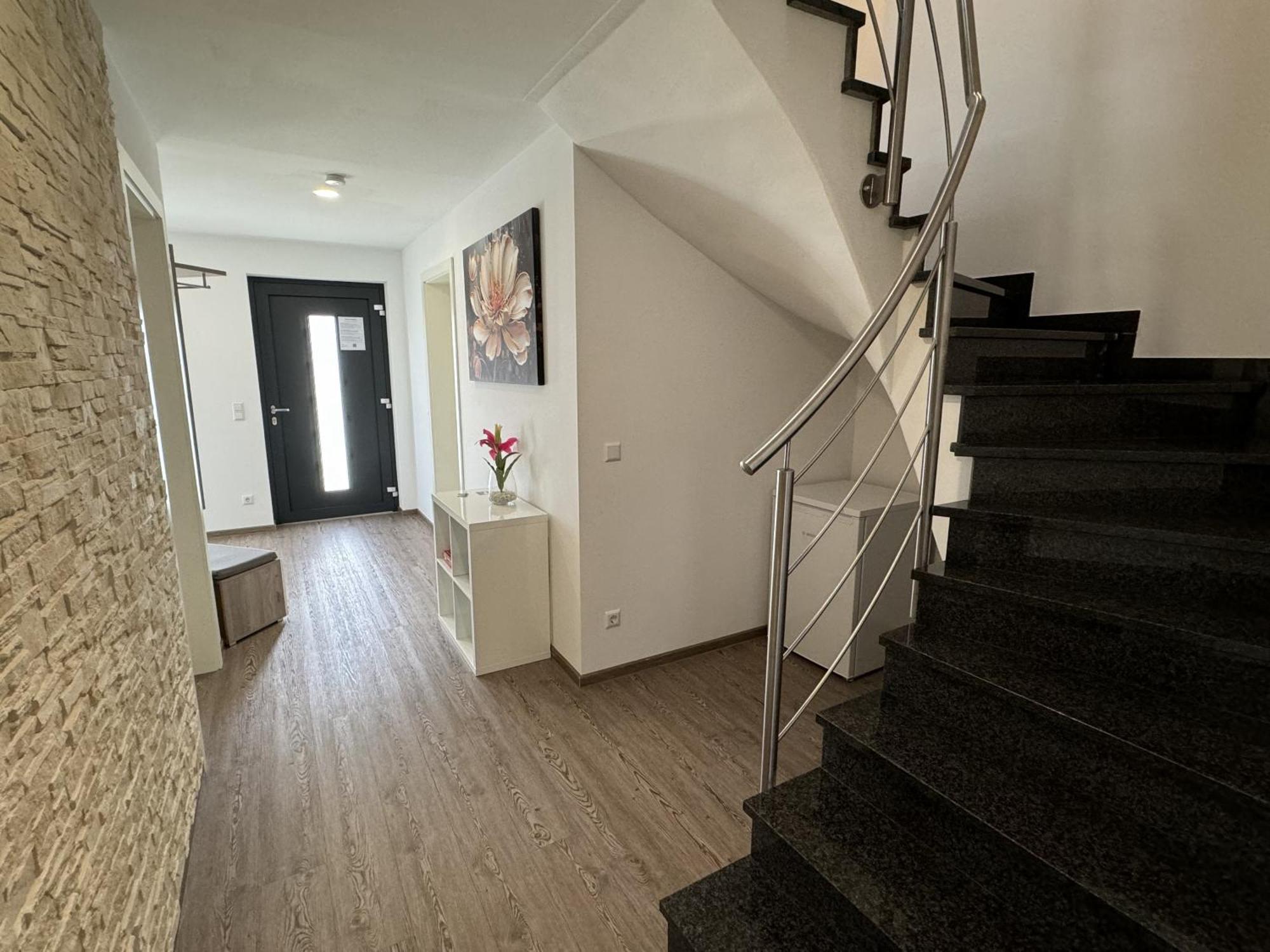 Kern Apartments Rust Bagian luar foto